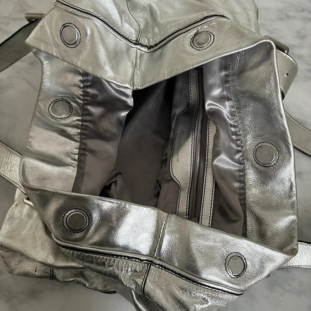 Kenneth Cole 25th Anniversary 1983 Edition SilverTote - Picture 8 of 14